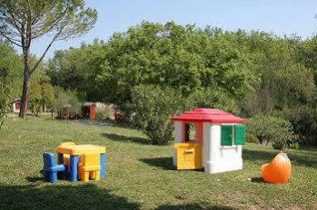 Campo Di Carlo *